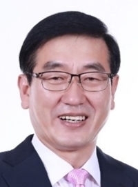 김영환 행정부원장