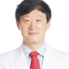 고대구로병원  김현구 교수, ‘세계 최초 단일공 흉부 로봇수술 500례’ 달성