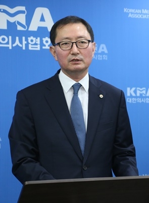추무진 범의료계 비상대책위원회 위원장
