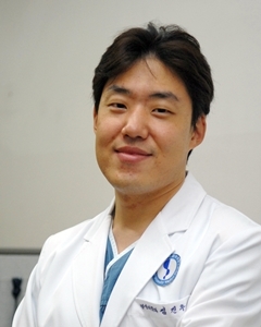 김진우 교수
