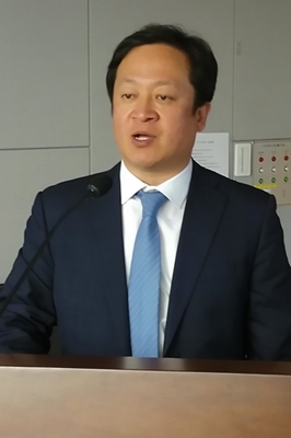 권용진 교수