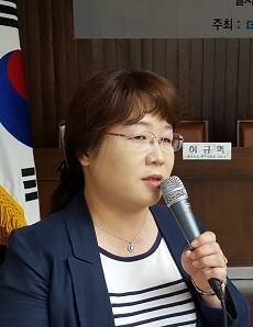 윤은정 국장 