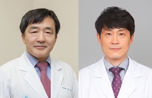 좌측부터 김종성, 전상범 교수