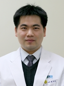 전성완 교수