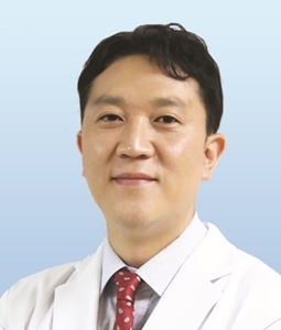 장동균 교수