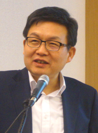 김윤 교수