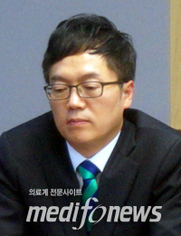 이상훈 위원장