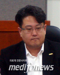 송승재 대표이사
