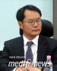 허성욱 교수