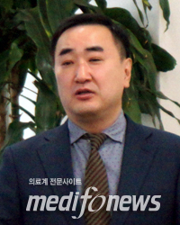 김남렬 교수