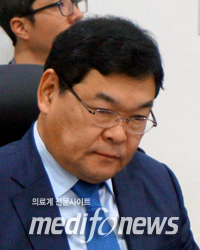 조경환 홍보이사