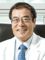최인호 교수