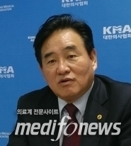 임수흠 대한의사협회 대의원회 의장