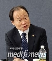 대한의사협회 김완섭 중앙선거관리위원장 