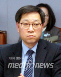 정윤순 과장