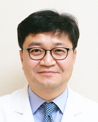 김용재 교수