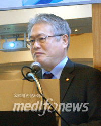 김용익 이사장