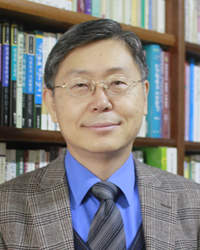 조흥식 교수