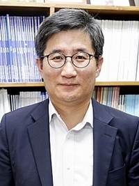 이지범 교수 