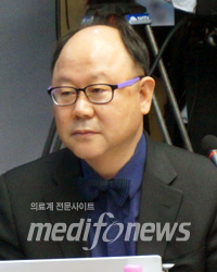 김재규 교수