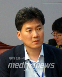 임동희 노사관계지원과장