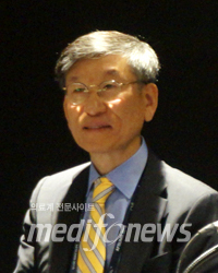 김표년 교수