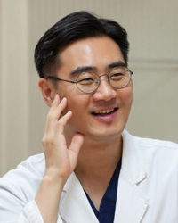 공문규 교수