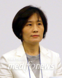 민영 교수