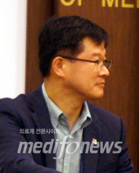 이기일 국장