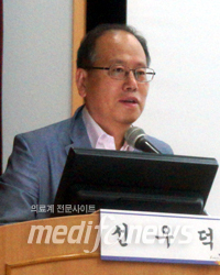 선우 덕 교수