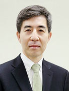 진윤태 교수
