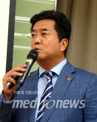 강청희 급여상임이사