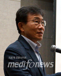 보건복지부 권덕철 차관
