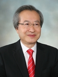 정필훈 교수
