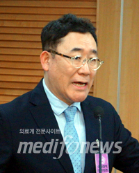 정종우 교수