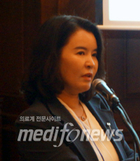 허윤정 심사평가연구소장