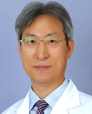 정상근 교수