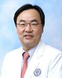 이진우 교수
