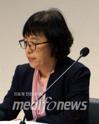 김필자 간호부장