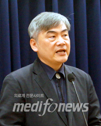 신영전 교수