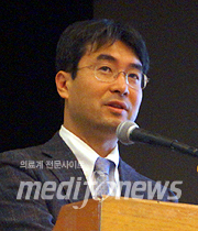 박상민 교수