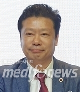 이세라 기획이사