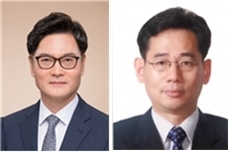 왼쪽부터 최명국 교수, 송병철 교수.