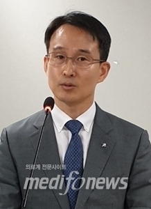 노복균 홍보이사