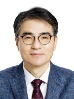진영호 교수