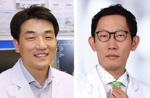 사진 왼쪽부터 비뇨의학과 정창욱 교수, 재활의학과 김기원 교수