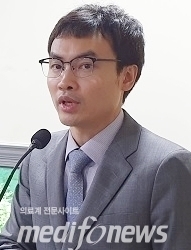 장성인 교수
