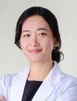 박지윤 교수