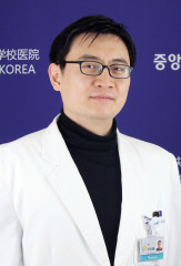 중앙대병원 이의룡 교수. 