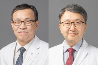 (왼쪽부터) 심장내과 정욱진, 산부인과 김석영 교수.